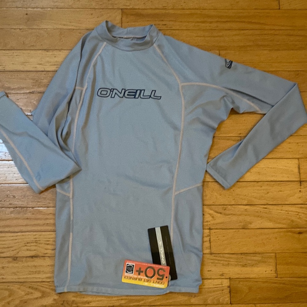 Unisex O’Neill medium rash guard new with tags!